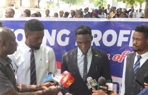 Protesters storm US embassy, seeks visa ban on Mele Kyari over alleged corruption