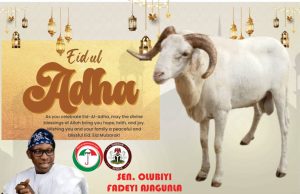 Senator fadeyi Ajagunla Celebrates Eid-el-Kabir with the Muslim Community and Nigerians