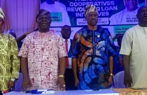 Senator Fadahunsi Launches Revolving Loan Scheme, Empowering Over 700 Entrepreneurs in Osun East